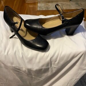 Elegant Black Mary Jane Heels